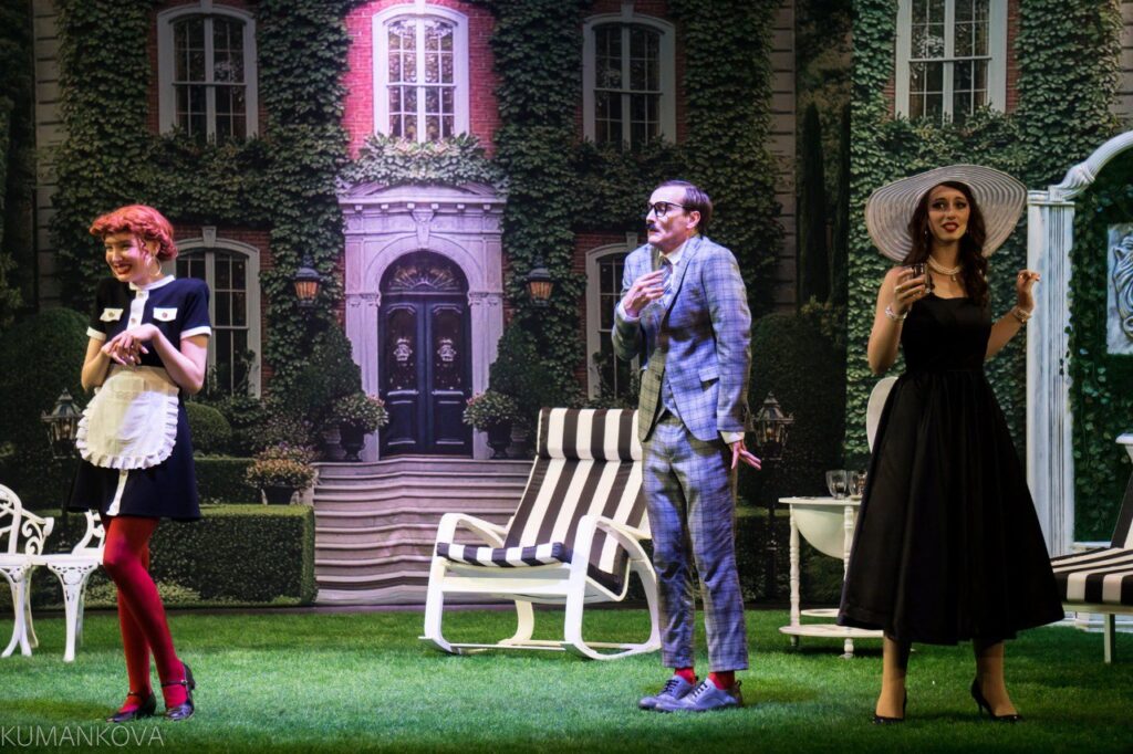 photo_5192795828471856386_y