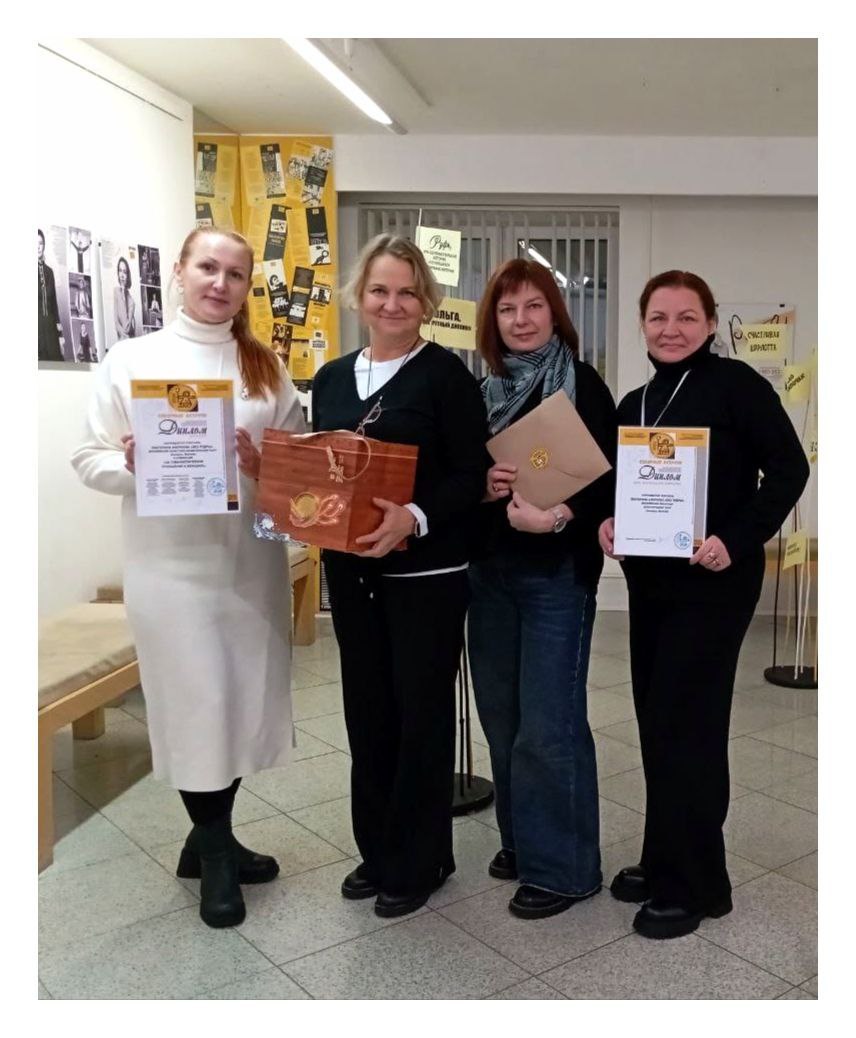 photo_5206288098868792412_y